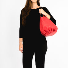 Cargar imagen en el visor de la galería, Taleguita Coral
